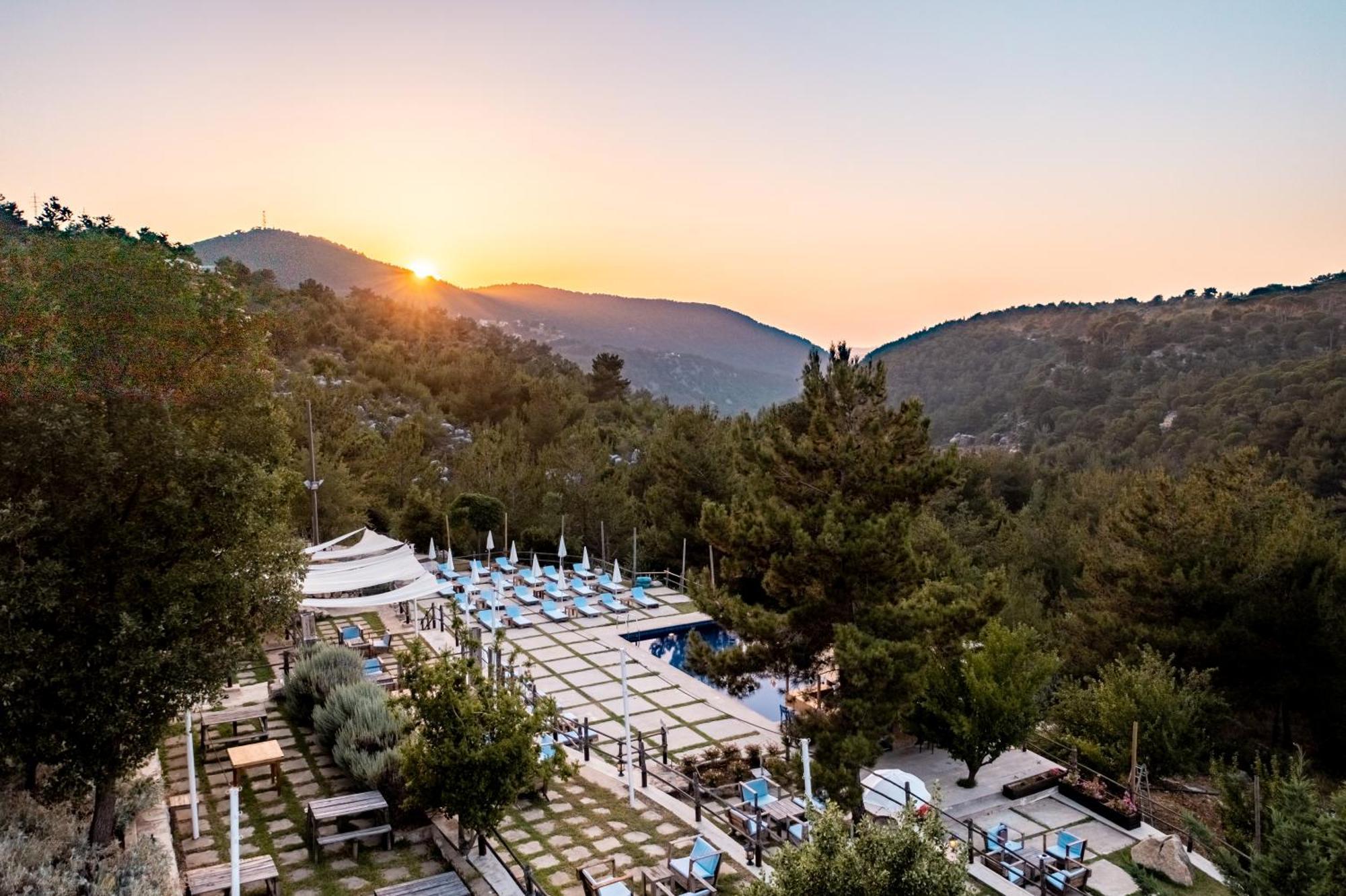 Blue Jay Valley Jezzîne Dış mekan fotoğraf